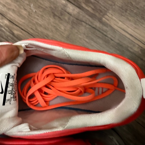 Nike Air Max 270 - Picture 3 of 6